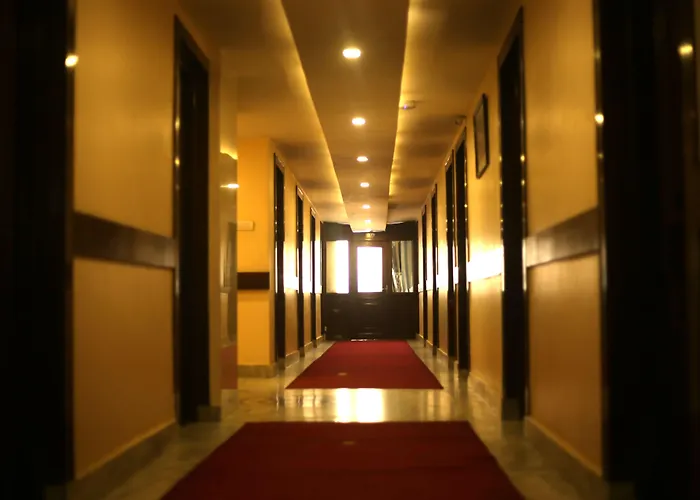 Hotel Yellow Pagoda 4*